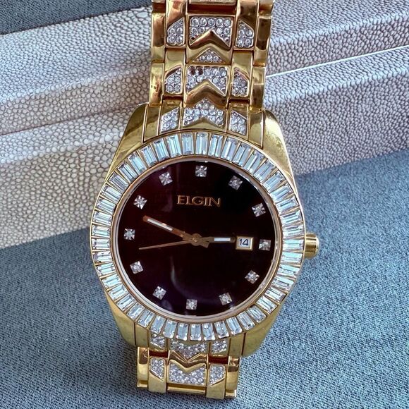 Elgin Gold Tone Watch with Crystal Accents & Black Dial – Needs Battery - Picture 16 of 17